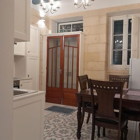 Charming Town House In Cospicua, Valperga Rooms Exteriér fotografie