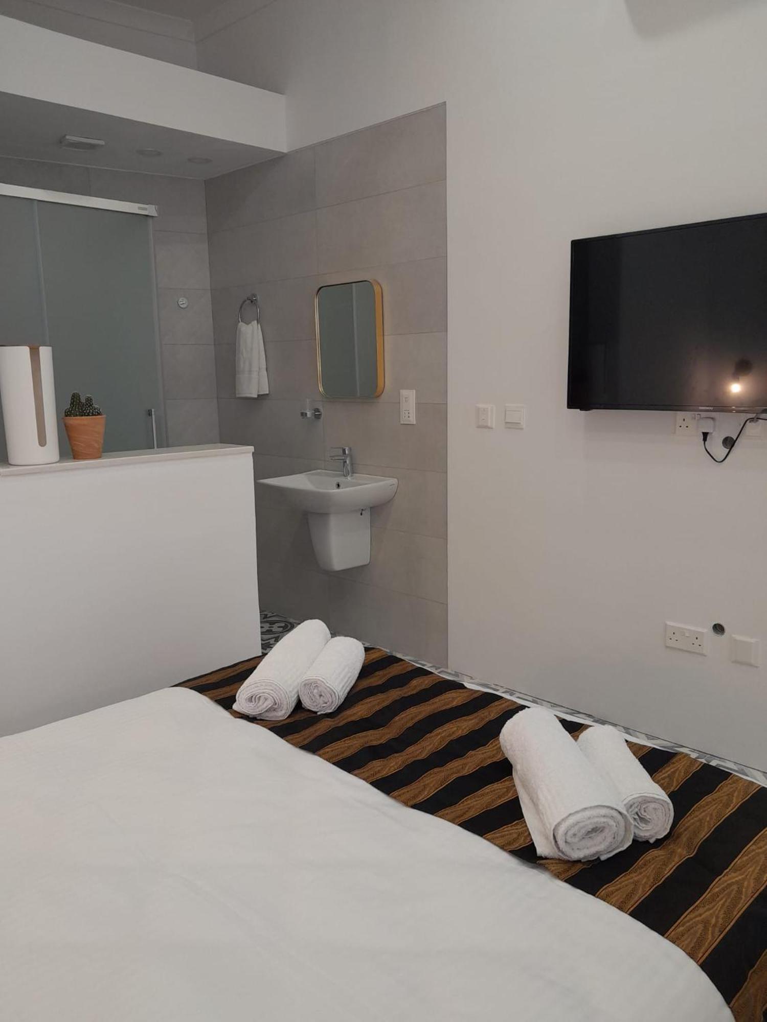 Charming Town House In Cospicua, Valperga Rooms Exteriér fotografie