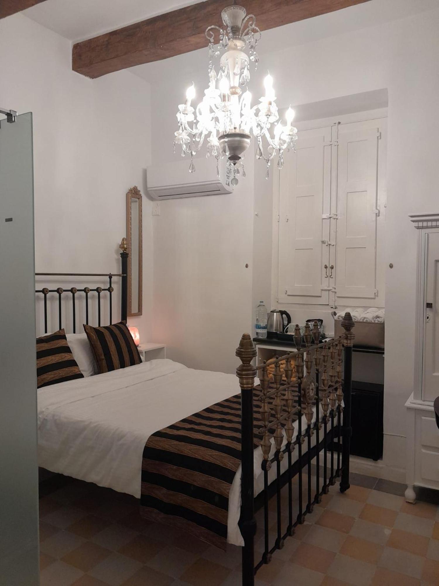 Charming Town House In Cospicua, Valperga Rooms Exteriér fotografie